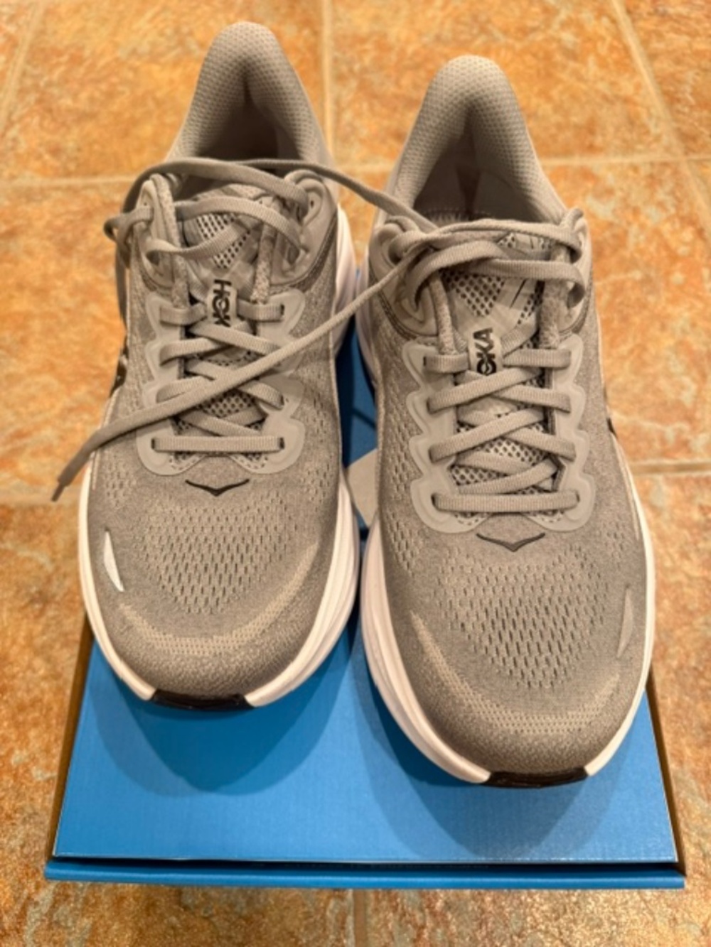 Men's HOKA Bondi 9 X-Wide 4E Shoes NEW!